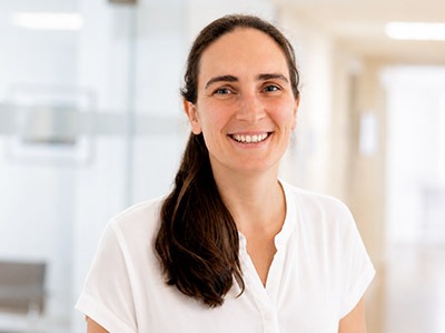 Dr. med. Anna Ott Dr. med. Anna Ott